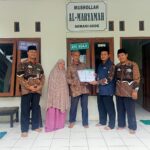 KUA Umbulharjo Perkuat Layanan Umat: Serahkan Sertifikat Arah Kiblat Mushola Al-Maryamah Semaki Gede Mushola Al Maryamah