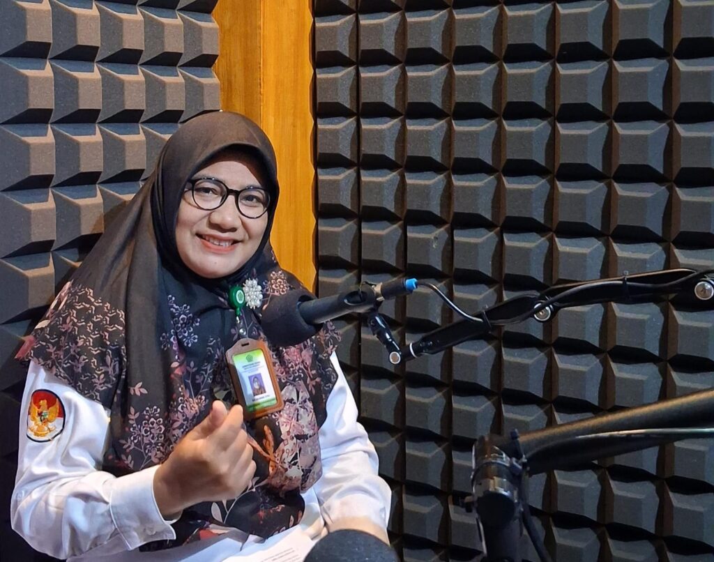 Rekaman Radio Emc